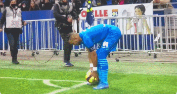 北京首钢外线低迷吞败仗