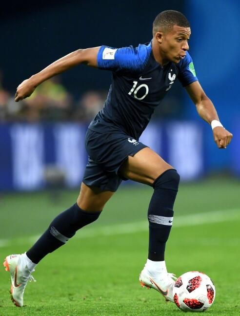 比塞克：丢球让我有些生气；我们知道自己很强，能够实现目标（比塞克：对失球感到恼火；我们实力强劲，有信心达成目标）