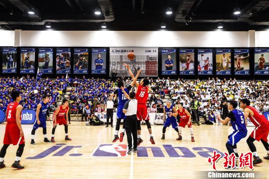 残特奥会坐式排球项目华农开赛 他们靠上肢和腰腹力量逐梦赛场（华农打响残特奥会坐式排球赛 运动员以上肢与核心力量逐梦）