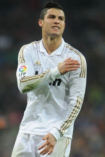 默特萨克：15岁时的伤病让我成长，青少年要做好基本功练习（默特萨克：15岁受伤促我成长，青少年应重视基本功训练）